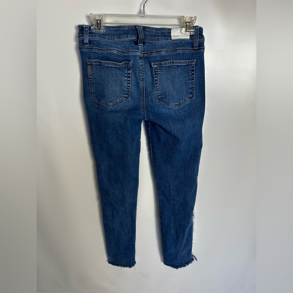 PAIGE Verdugo Ankle Jean with Frayed Sides - Picture 2 of 6